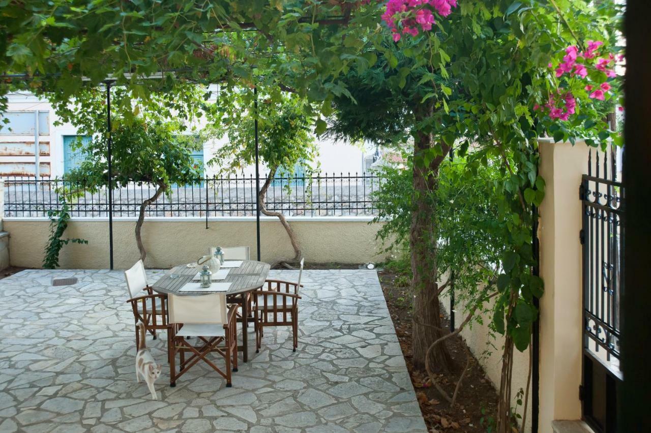 Elia Apartments Chrisso Delphi Exterior foto